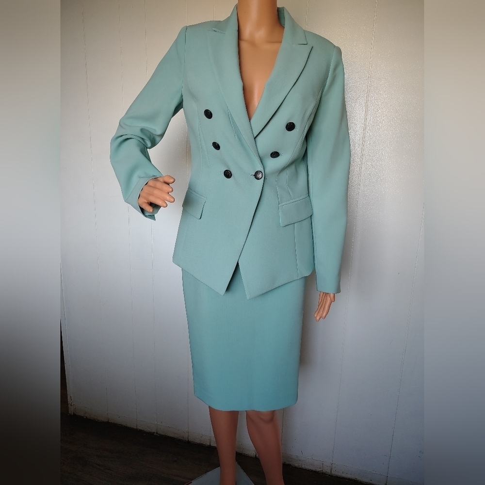 White House Black Market Double-Breasted Mint Green Blazer and Skirt Set